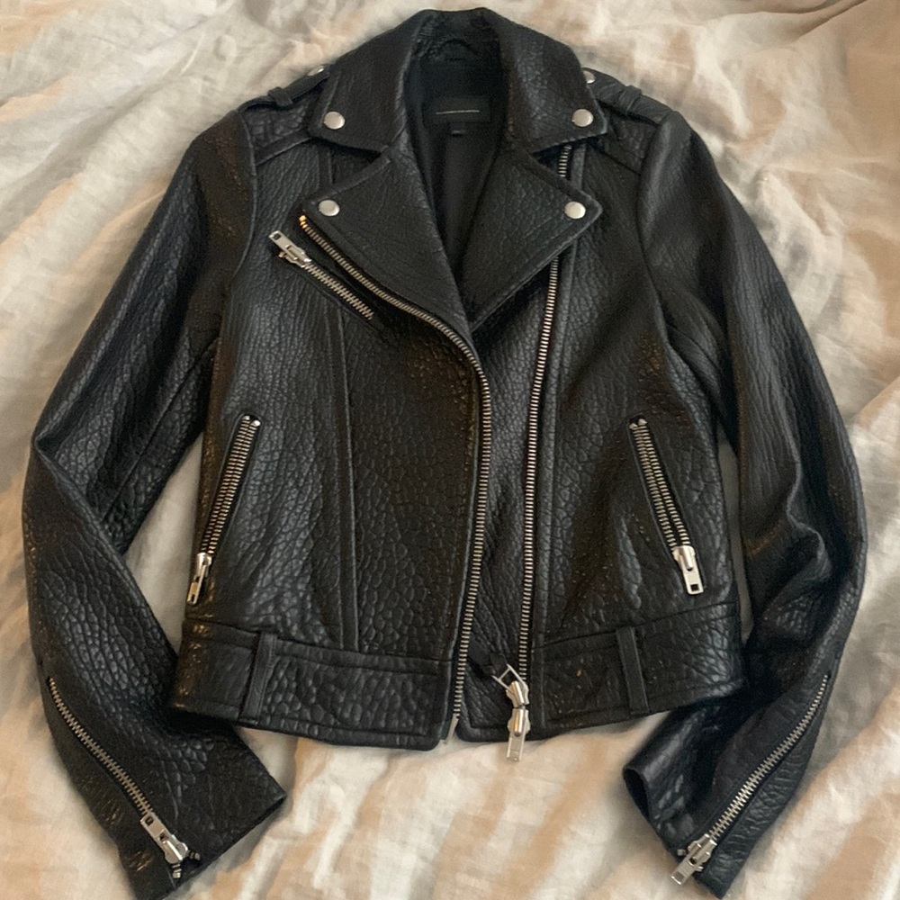 Aritzia Mackage Womens Leather Jacket size XXS-XS. Brand new without tags